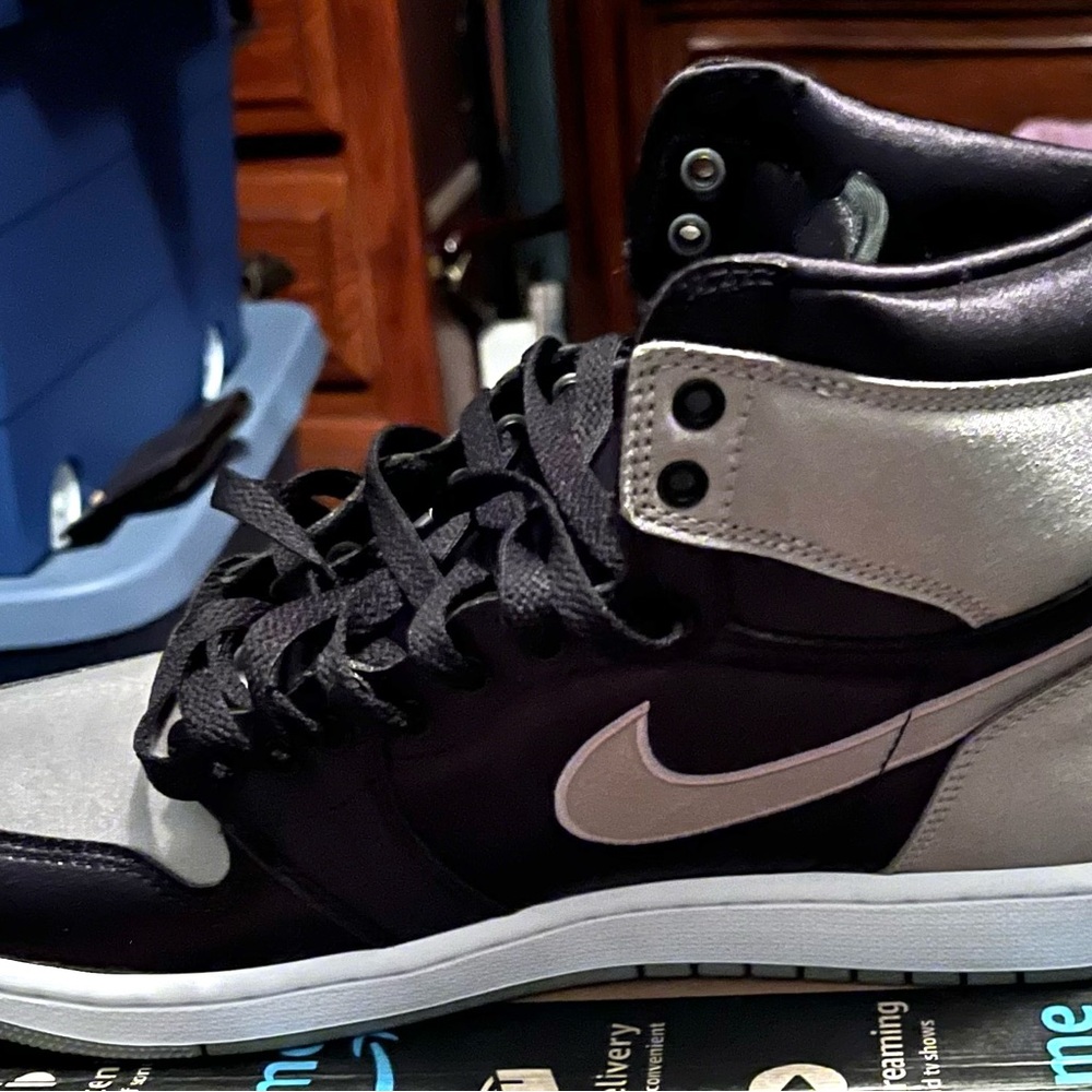 Nike Air Jordan 1 retro high OG basketball shoes women’s 12 men’s 10.5! - Picture 5 of 7